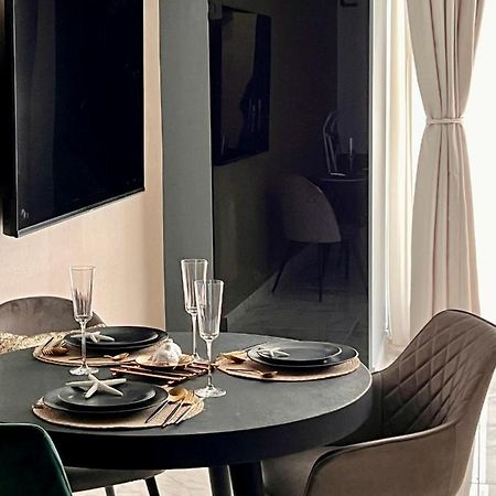 Blue Luxury Studio Mamaia Exteriör bild