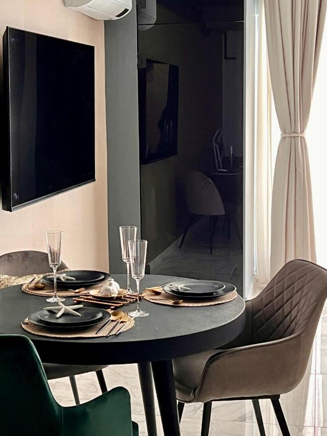 Blue Luxury Studio Mamaia Exteriör bild