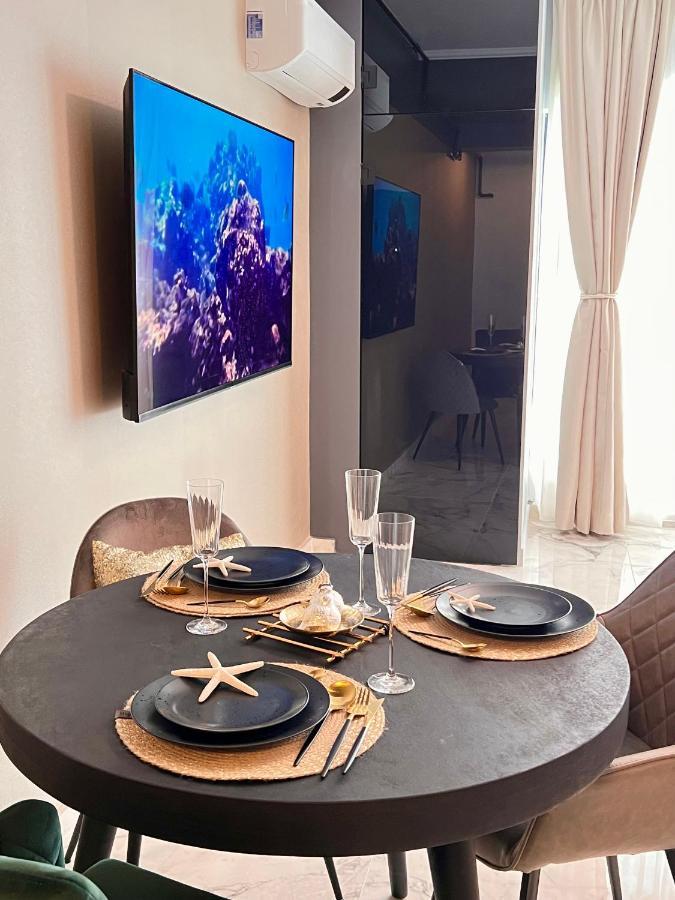 Blue Luxury Studio Mamaia Exteriör bild